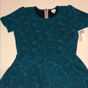 NWT LuLaRoe Amelia